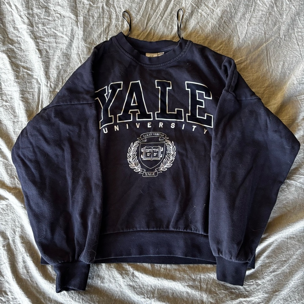 Yale University Crewneck